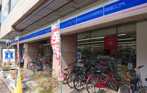 近くのローソン岡山柳町一丁目店まで414m(徒歩6分)