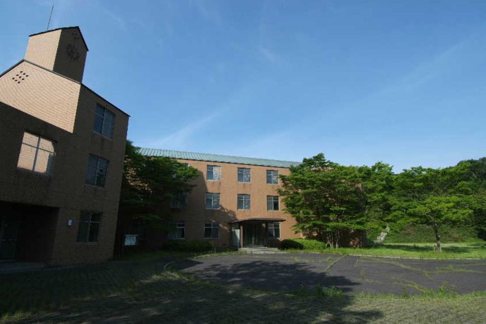 近くの環太平洋大学第2キャンパスまで2,928m(徒歩37分)