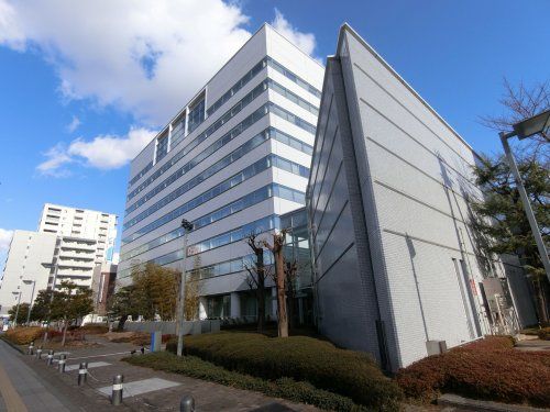 近くの守口市役所まで548m（徒歩7分）