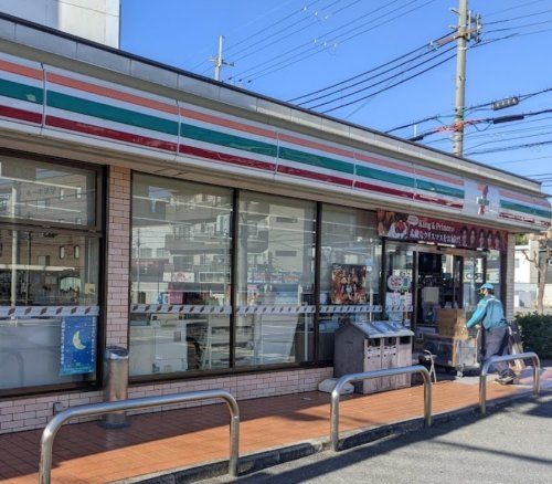 近くのセブンイレブン 大阪菅原1丁目店まで418m（徒歩6分）
