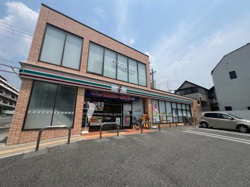 近くのセブンイレブン 神戸御影八色橋東店まで430m(徒歩6分)