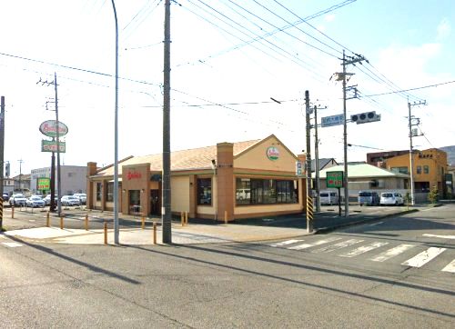 近くのサイゼリヤ 大井松田店まで863m(徒歩11分)