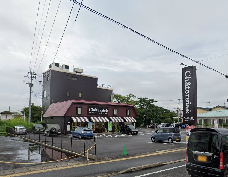 近くのシャトレーゼ 諫早泉町店まで304m（徒歩4分）