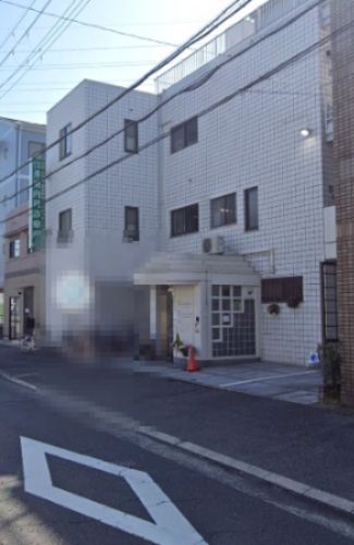 近くの医療法人井奥内科診療所まで702m(徒歩9分)