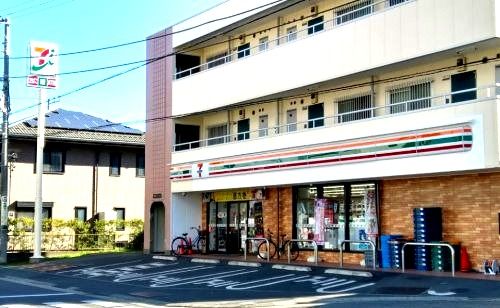 近くのコンビニまで1,227m（徒歩16分）