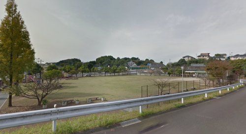 近くの久原公園まで1,650m(徒歩21分)