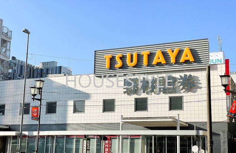 近くのTSUTAYA 大宮駅東口店まで627m（徒歩8分）