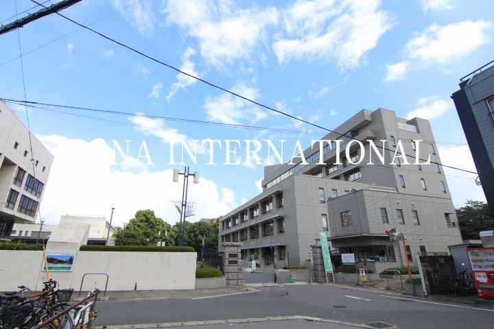 近くの千葉商科大学まで1,396m(徒歩18分)