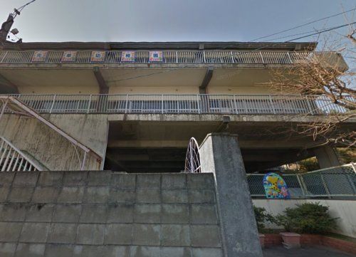 近くの光華幼稚園まで766m(徒歩10分)