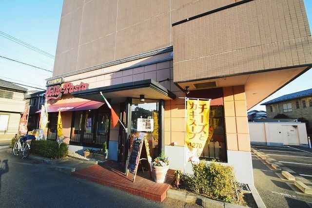 近くの飲食店まで1,241m（徒歩16分）