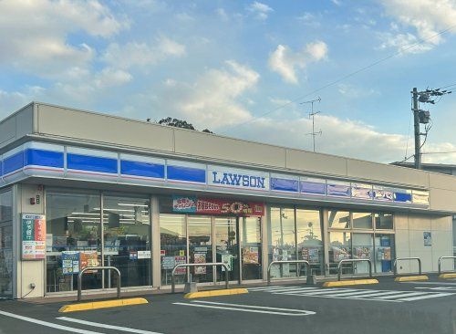 近くのローソン 四国中央妻鳥町店まで1,940m(徒歩25分)