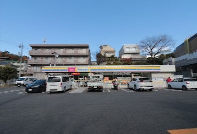 近くのミニストップ 名古屋東山元町店まで107m(徒歩2分)