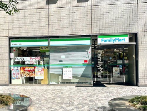 近くのコンビニまで1,181m（徒歩15分）