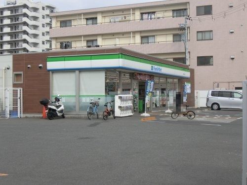 近くのファミリーマート 新森七丁目店まで523m(徒歩7分)