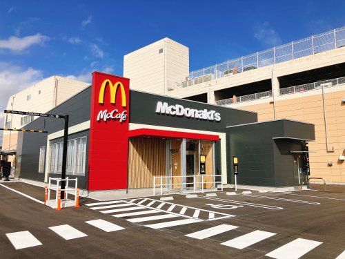 近くのマクドナルド串木野店まで508m（徒歩7分）