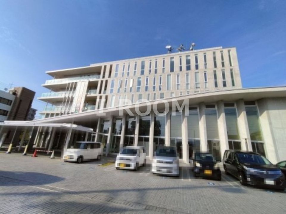 近くの伊予市役所まで641m(徒歩9分)