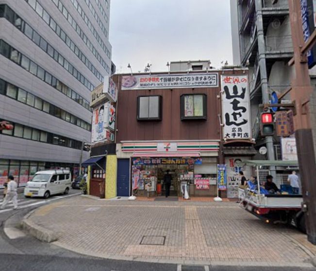 近くのセブンイレブン 広島中央郵便局前店まで92m(徒歩2分)