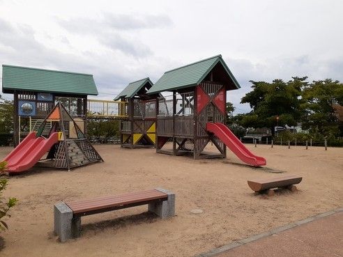 近くの滑川市役所 スポーツ・健康の森公園まで942m(徒歩12分)