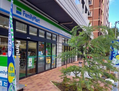 近くのファミリーマート 天満同心店まで123m(徒歩2分)