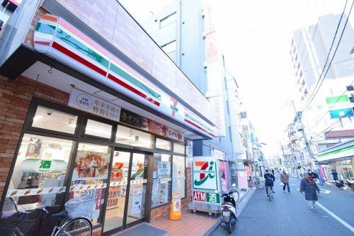 近くのセブンイレブン 川崎新丸子駅前店まで167m(徒歩3分)