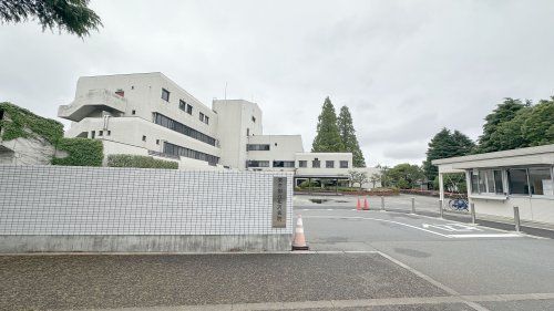 近くの東京都立松沢病院まで1,000m（徒歩13分）