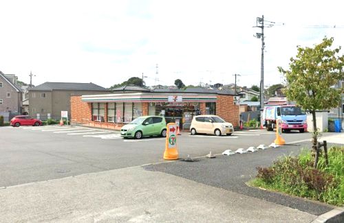 近くのセブンイレブン 町田大蔵店まで586m（徒歩8分）