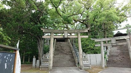 近くの宇夫階神社まで165m（徒歩3分）