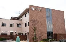 近くの医療法人社団以和貴会いわき病院まで300m(徒歩4分)