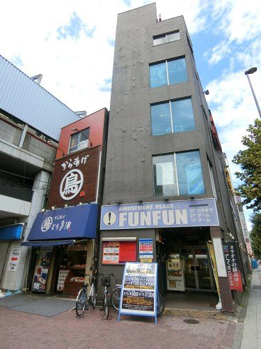 近くのファンファン平和島まで372m(徒歩5分)