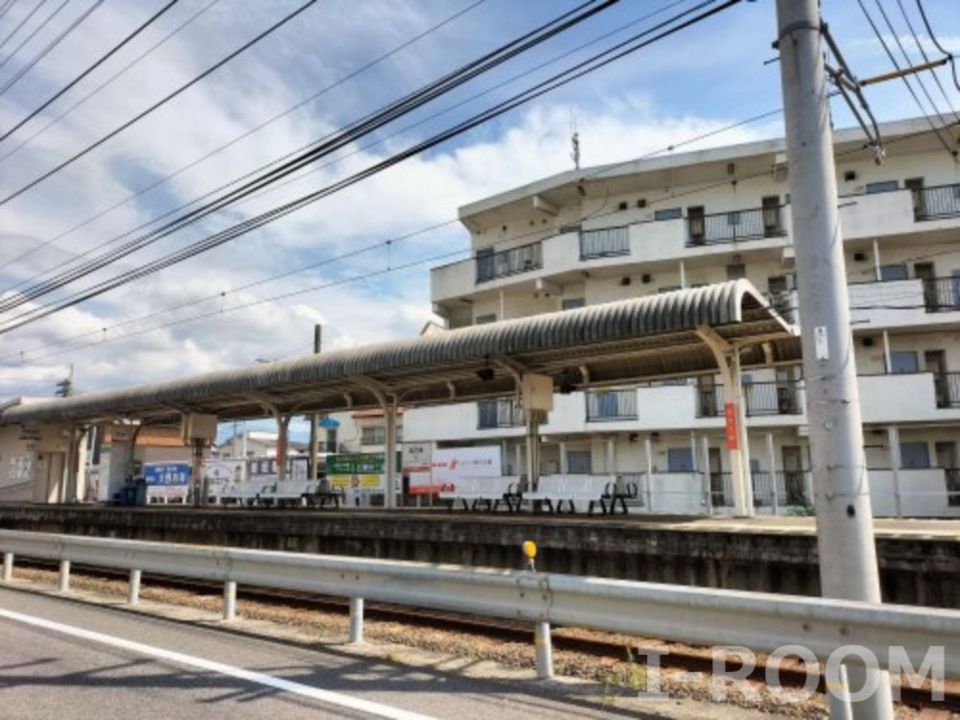 近くの北久米まで1,379m（徒歩18分）