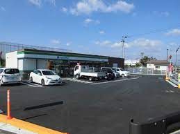 近くのファミリーマート 草津追分店まで712m(徒歩9分)