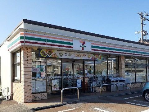 近くのセブンイレブン 富山下くつわだ店まで403m(徒歩6分)