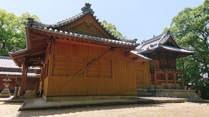 近くの加茂神社まで1,329m(徒歩17分)