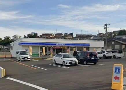 近くのローソン諫早泉町店まで271m(徒歩4分)