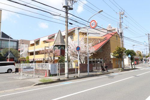 近くの今井保育園まで413m（徒歩6分）