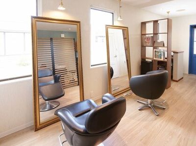 近くのEase hair【イーズヘアー】まで919m（徒歩12分）