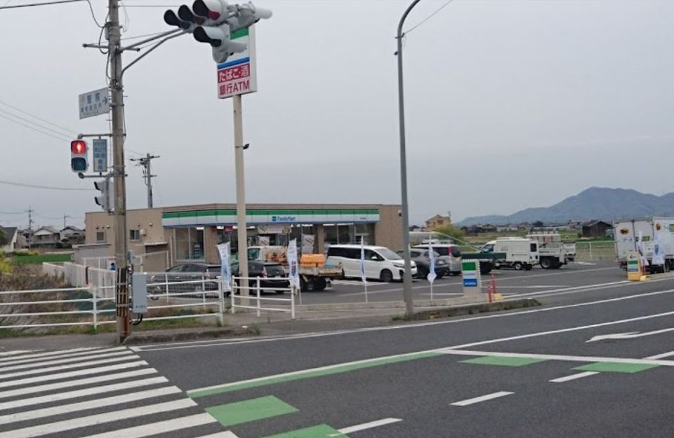 近くのファミリーマート 岡山片岡店まで1,380m(徒歩18分)