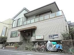近くのひもんや外科内科クリニックまで227m（徒歩3分）