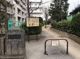 近くの東海第二公園まで313m（徒歩4分）