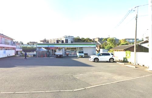 近くのコンビニまで1,051m（徒歩14分）