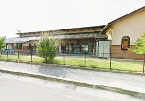 近くの豊岡市立八条認定こども園まで1,066m（徒歩14分）