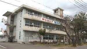 近くの豊岡市立八条小学校まで1,100m（徒歩14分）