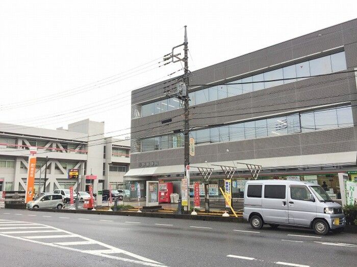 近くの与野本町郵便局まで107m（徒歩2分）