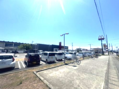 近くのマクドナルド 徳島応神町店まで603m（徒歩8分）