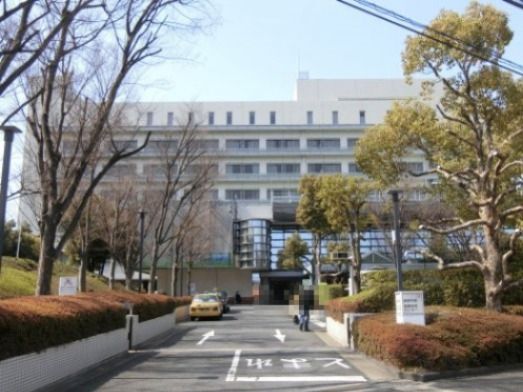 近くの松下記念病院まで522m（徒歩7分）