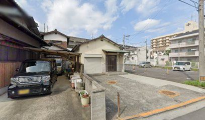 近くの新開コミュニティー分館まで13m（徒歩1分）