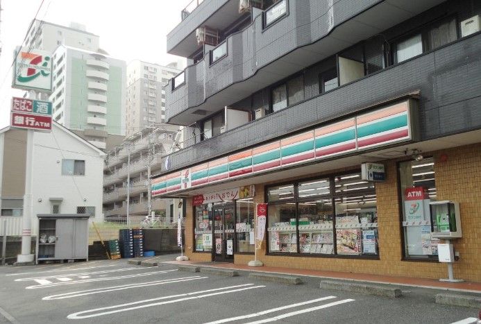 近くのセブンイレブン 三浦上宮田店まで517m（徒歩7分）