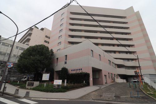 近くの横須賀共済病院まで502m（徒歩7分）