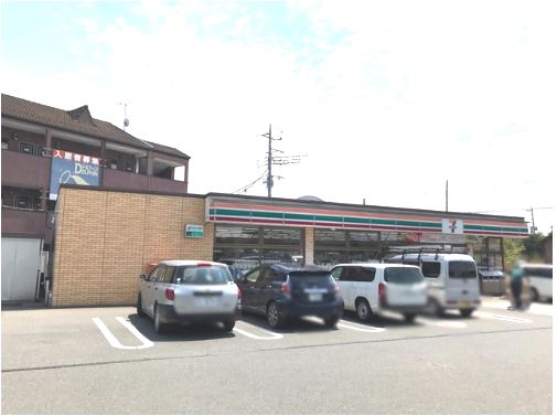 近くのセブンイレブン 前橋川原町店まで430m（徒歩6分）