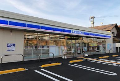 近くのローソン 倉敷吉岡店まで658m（徒歩9分）
